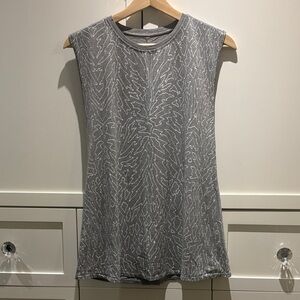 lululemon athletica Gray Patterned Muscle Tee